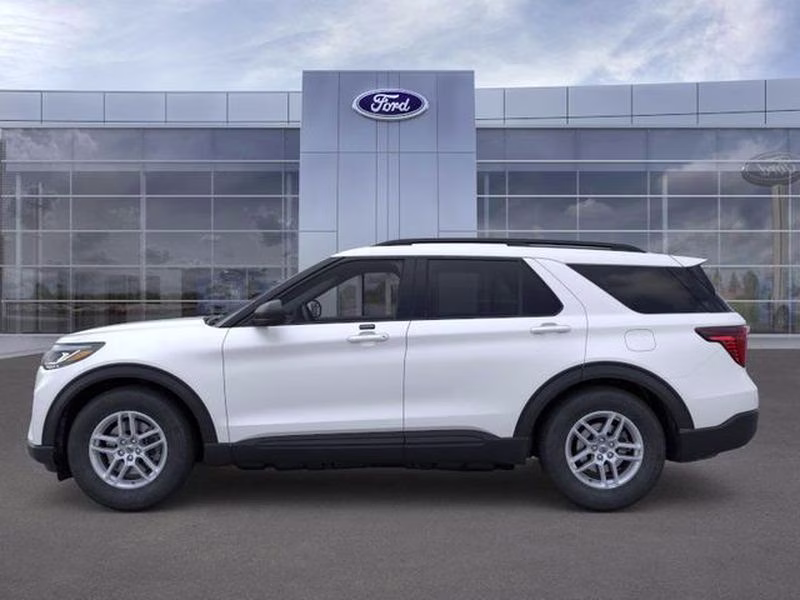 2026 Star White Metallic Tri-Coat Ford Explorer Active w/200A Pkg RWD SUV