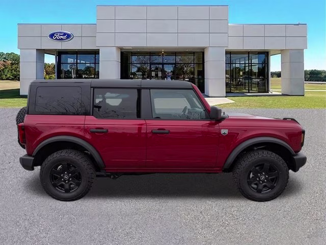 2025 Ruby Red Metallic Ford Bronco Big Bend 4X4 Convertible