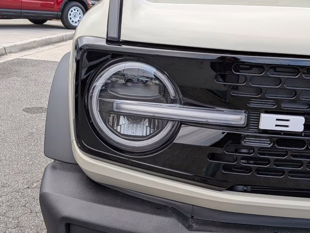 2025 Beige Ford Bronco Outer Banks 4X4 Convertible