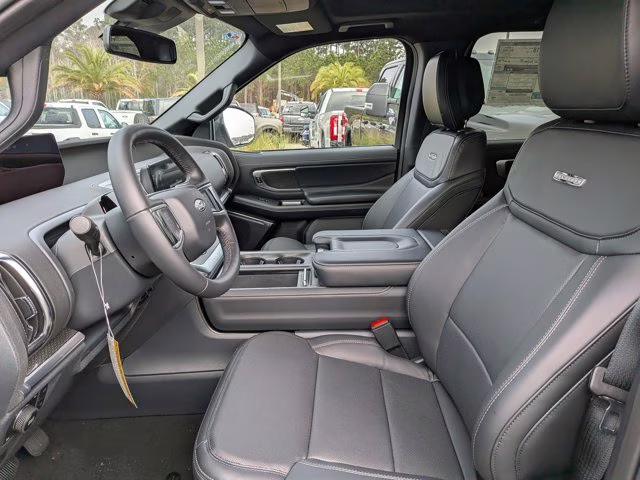 2026 White Metallic Ford Expedition Max Platinum 4X4 SUV