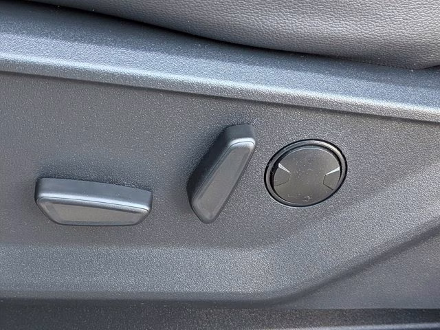 2026 Gray Metallic Ford Super Duty F-350 SRW LARIAT 4X4 Truck