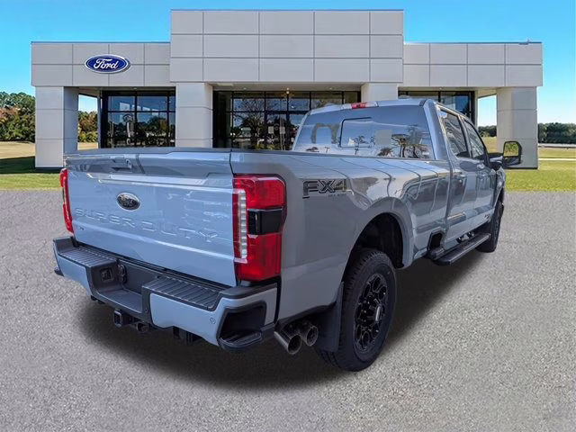 2026 Gray Metallic Ford Super Duty F-350 SRW LARIAT 4X4 Truck