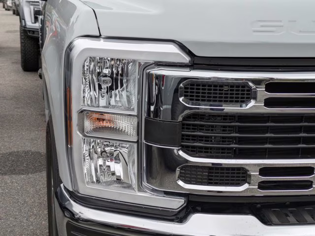 2026 Avalanche Ford Super Duty F-250 SRW XLT RWD Truck