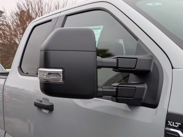 2026 Avalanche Ford Super Duty F-250 SRW XLT RWD Truck