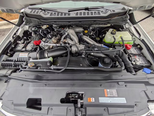 2026 Avalanche Ford Super Duty F-250 SRW XLT RWD Truck