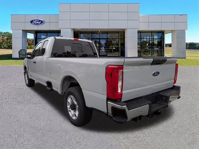 2026 Avalanche Ford Super Duty F-250 SRW XLT RWD Truck