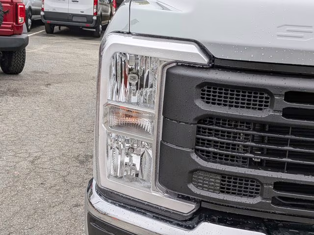 2026 Avalanche Ford Super Duty F-250 SRW XL 4X4 Truck