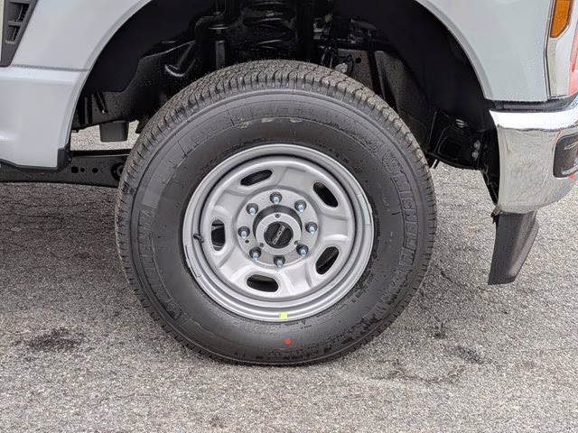 2026 Avalanche Ford Super Duty F-250 SRW XL 4X4 Truck