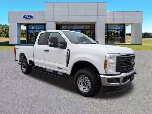 2026 Oxford White Ford Super Duty F-250 SRW XL 4X4 Truck