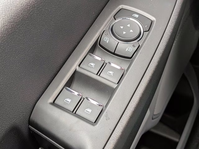 2026 Oxford White Ford Super Duty F-250 SRW XL 4X4 Truck