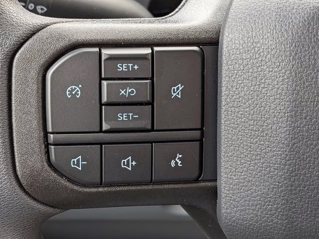 2026 Oxford White Ford Super Duty F-250 SRW XL 4X4 Truck