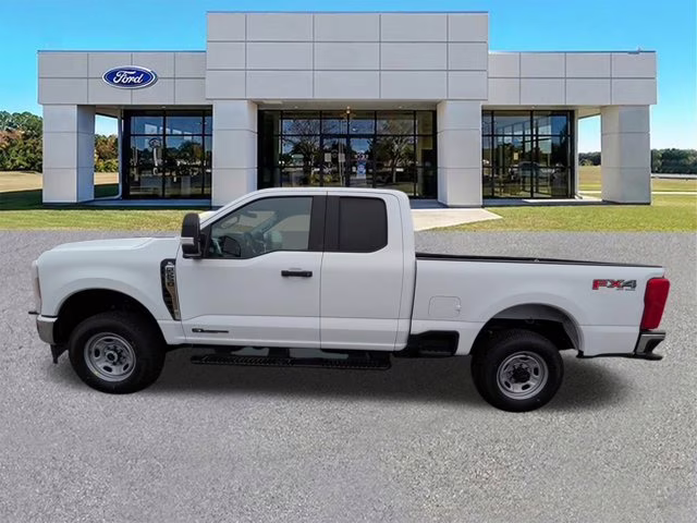 2026 Oxford White Ford Super Duty F-250 SRW XL 4X4 Truck