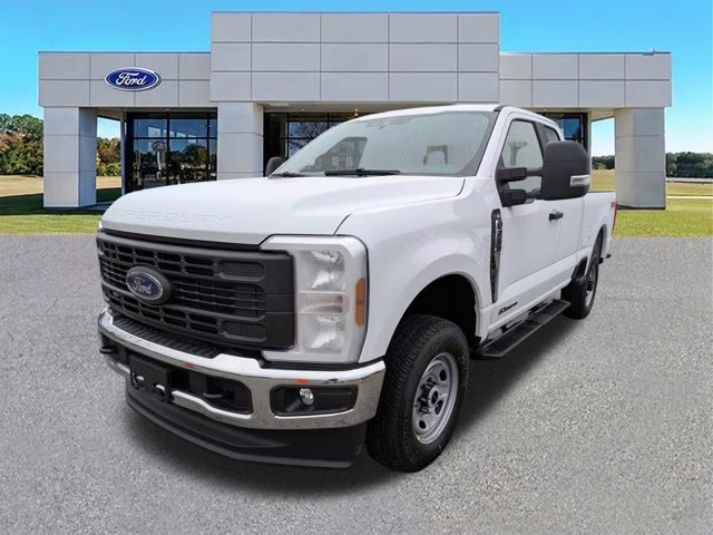 2026 Oxford White Ford Super Duty F-250 SRW XL 4X4 Truck