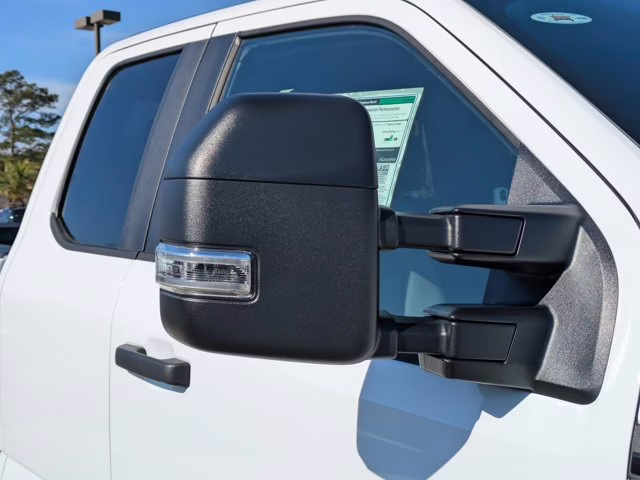 2026 Oxford White Ford Super Duty F-250 SRW XL 4X4 Truck