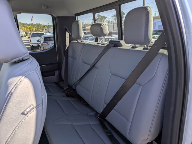 2026 Oxford White Ford Super Duty F-250 SRW XL 4X4 Truck