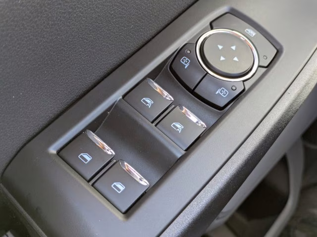 2026 Oxford White Ford Super Duty F-250 SRW XL 4X4 Truck