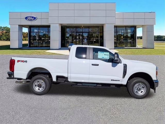 2026 Oxford White Ford Super Duty F-250 SRW XL 4X4 Truck