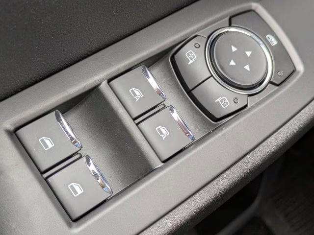 2026 Oxford White Ford Super Duty F-250 SRW XL 4X4 Truck