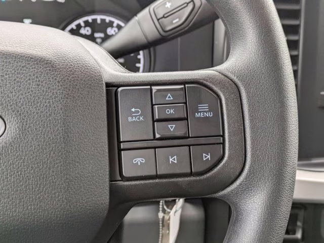 2026 Oxford White Ford Super Duty F-250 SRW XL 4X4 Truck