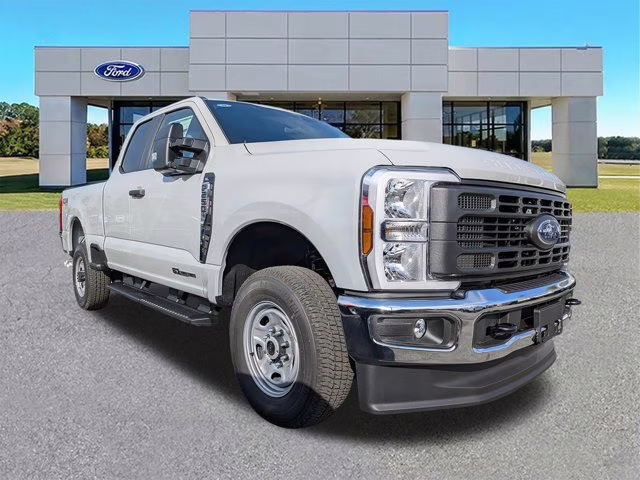 2026 Avalanche Ford Super Duty F-250 SRW XL 4X4 Truck
