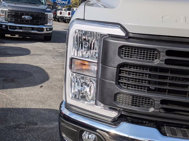 2026 Avalanche Ford Super Duty F-250 SRW XL 4X4 Truck