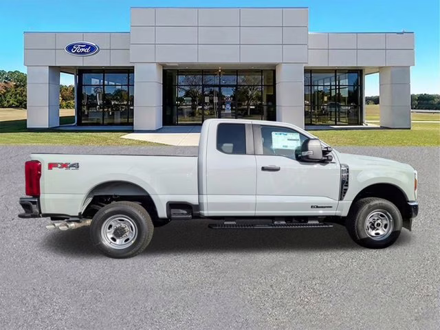 2026 Avalanche Ford Super Duty F-250 SRW XL 4X4 Truck