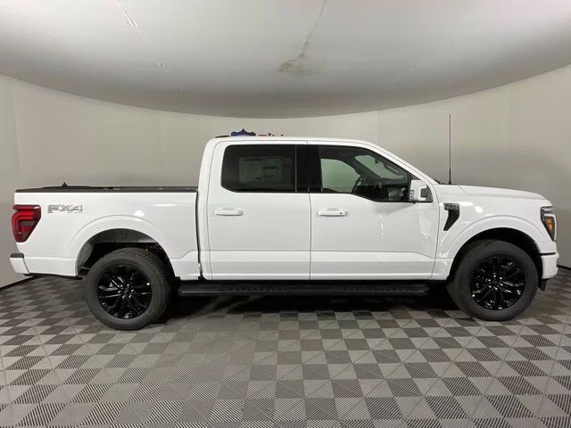 2026 Oxford White Ford F-150 Lariat 4X4 Truck