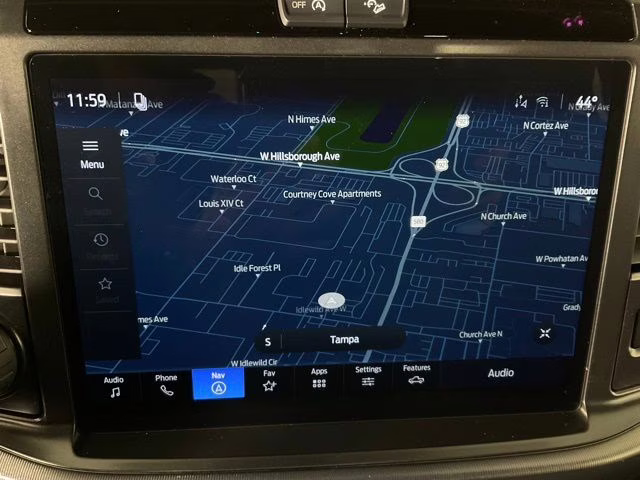 2026 Oxford White Ford F-150 Lariat 4X4 Truck