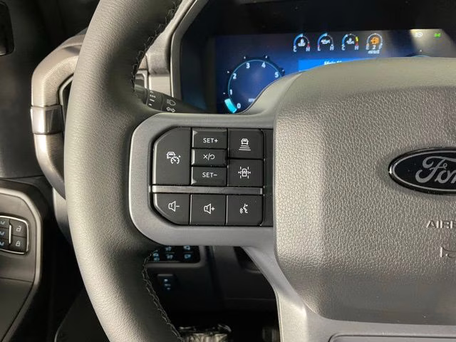 2026 Oxford White Ford F-150 Lariat 4X4 Truck