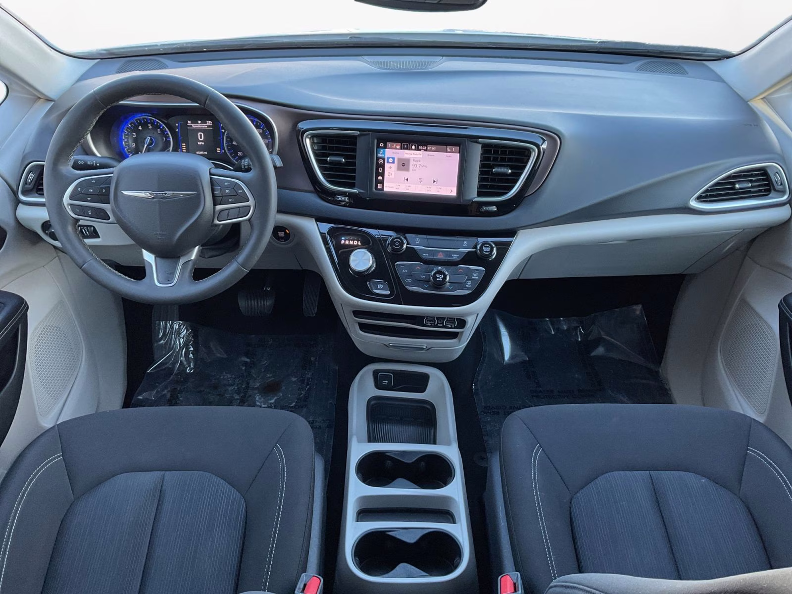 2023 Bright White Clearcoat Chrysler Voyager LX FWD Van