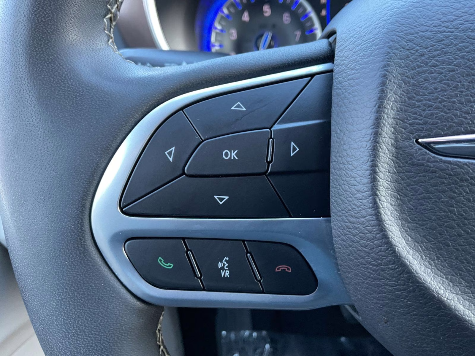 2023 Bright White Clearcoat Chrysler Voyager LX FWD Van