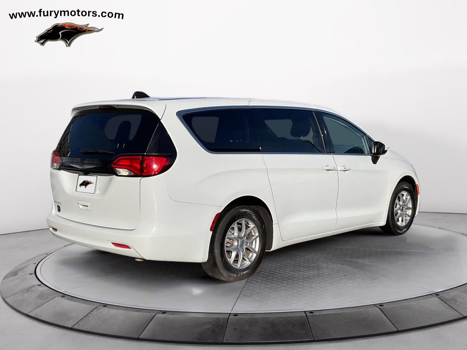 2023 Bright White Clearcoat Chrysler Voyager LX FWD Van