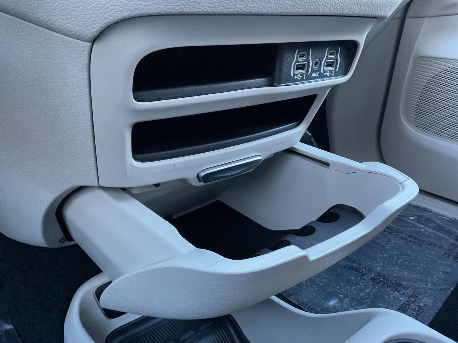 2023 Bright White Clearcoat Chrysler Voyager LX FWD Van