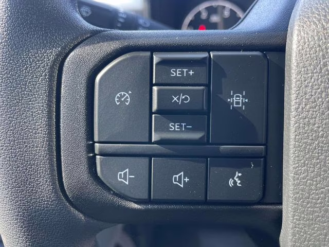 2026 Oxford White Ford Super Duty F-550 DRW XL 4X4 Chassis