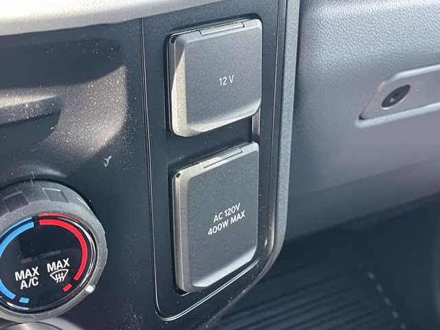 2026 Oxford White Ford Super Duty F-550 DRW XL 4X4 Chassis