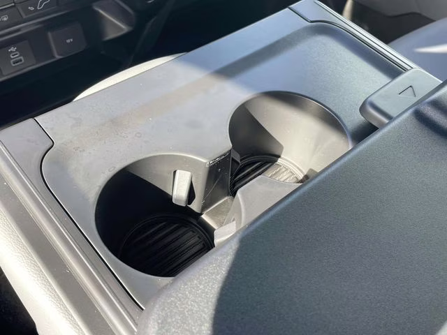 2026 Oxford White Ford Super Duty F-550 DRW XL 4X4 Chassis