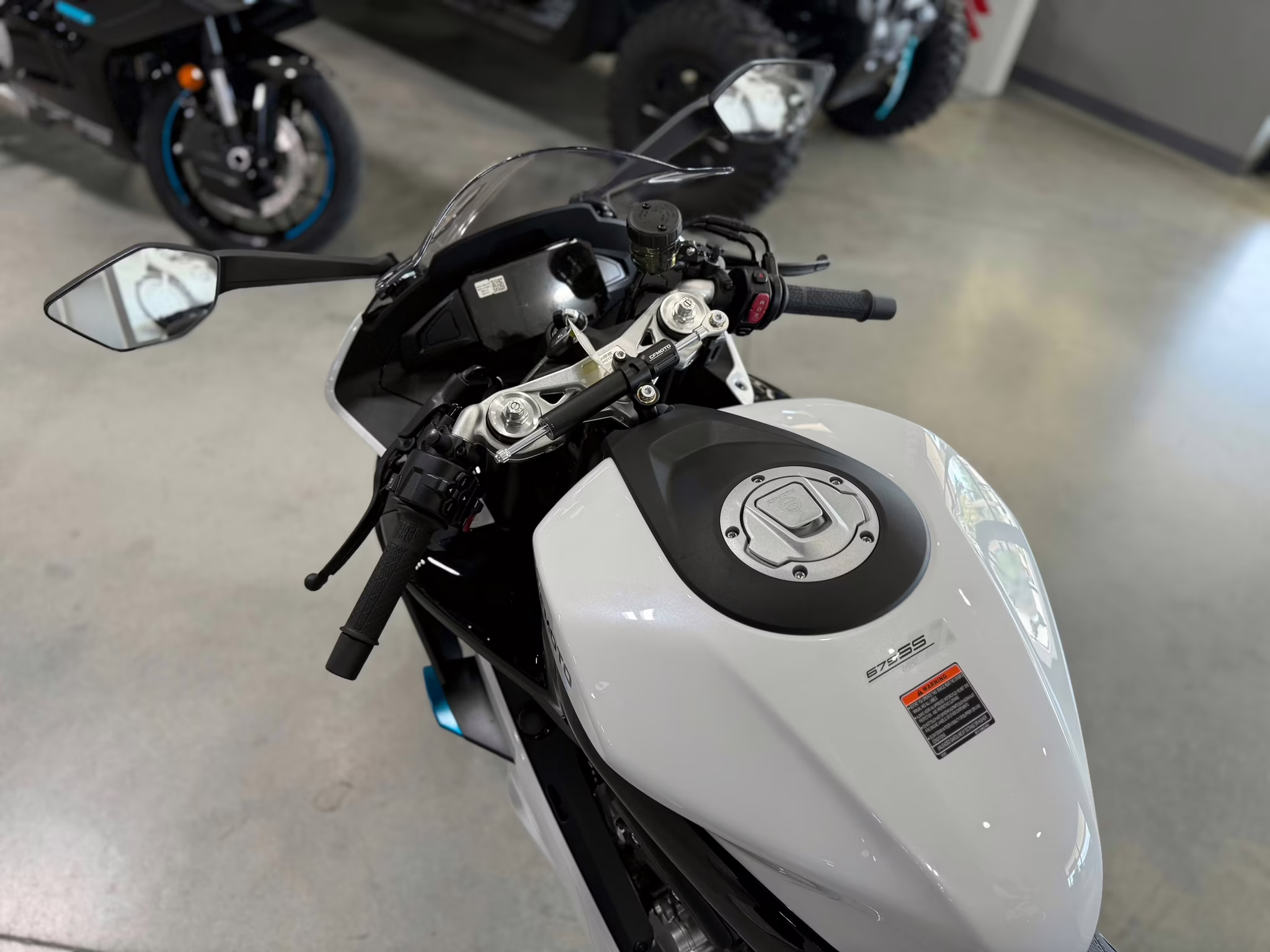 2026 WHI CFMOTO 675SS Motorcycle