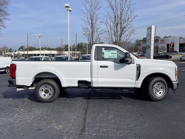 2026 Oxford White Ford Super Duty F-250 SRW XL RWD Truck