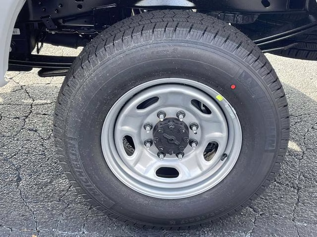 2026 Oxford White Ford Super Duty F-250 SRW XL 4X4 Truck