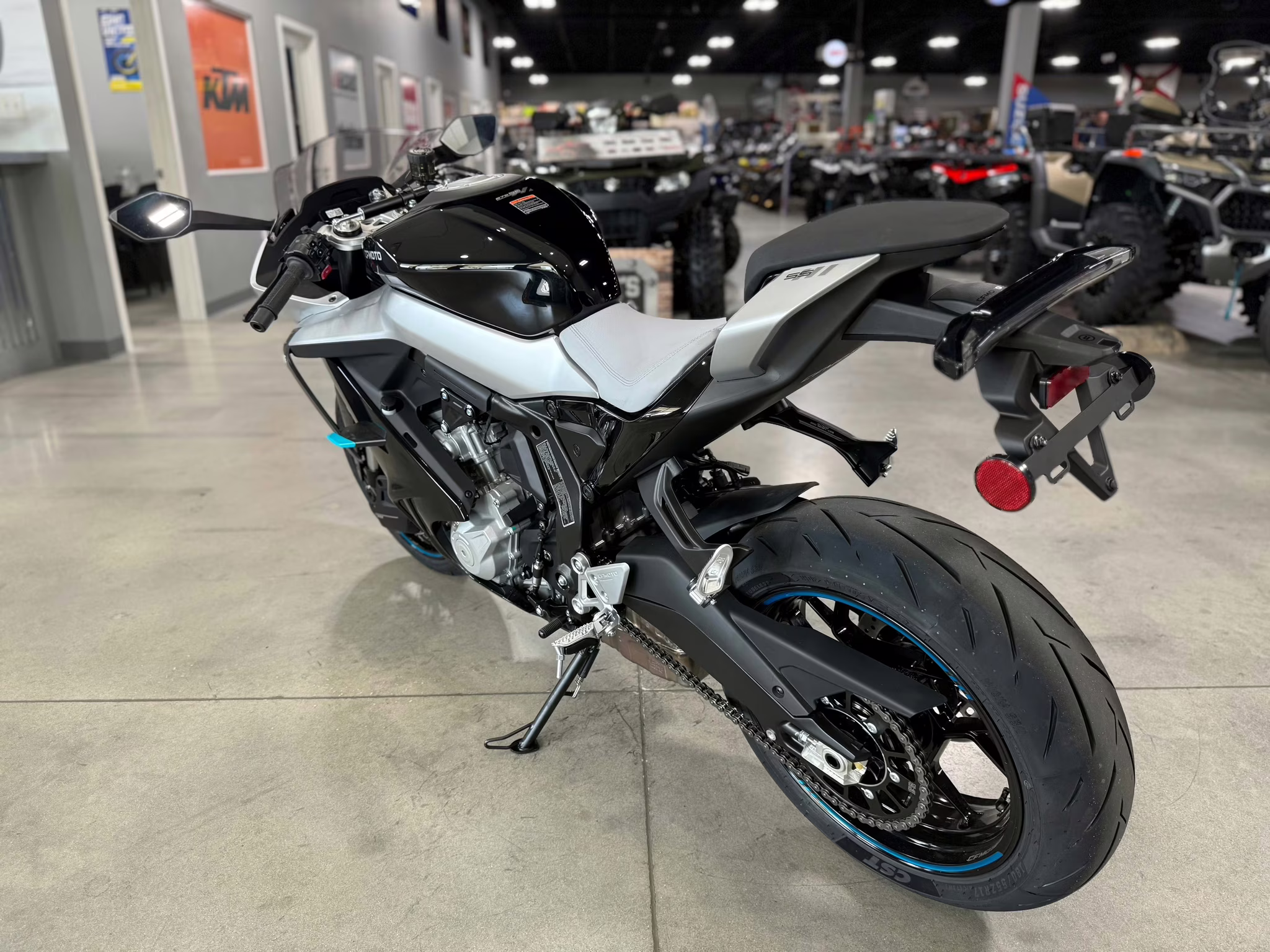 2026 BLK CFMOTO 675SS Motorcycle