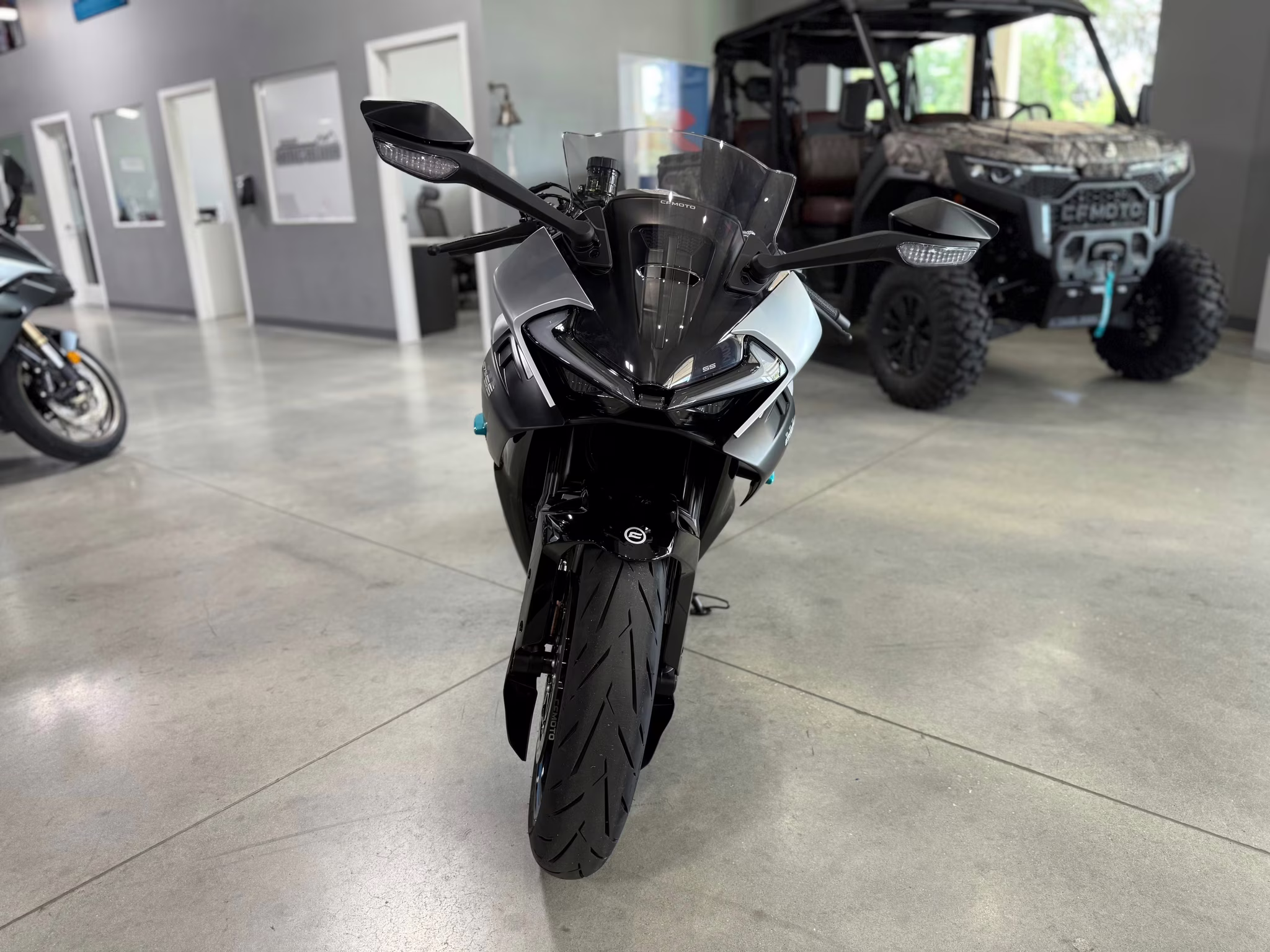 2026 BLK CFMOTO 675SS Motorcycle