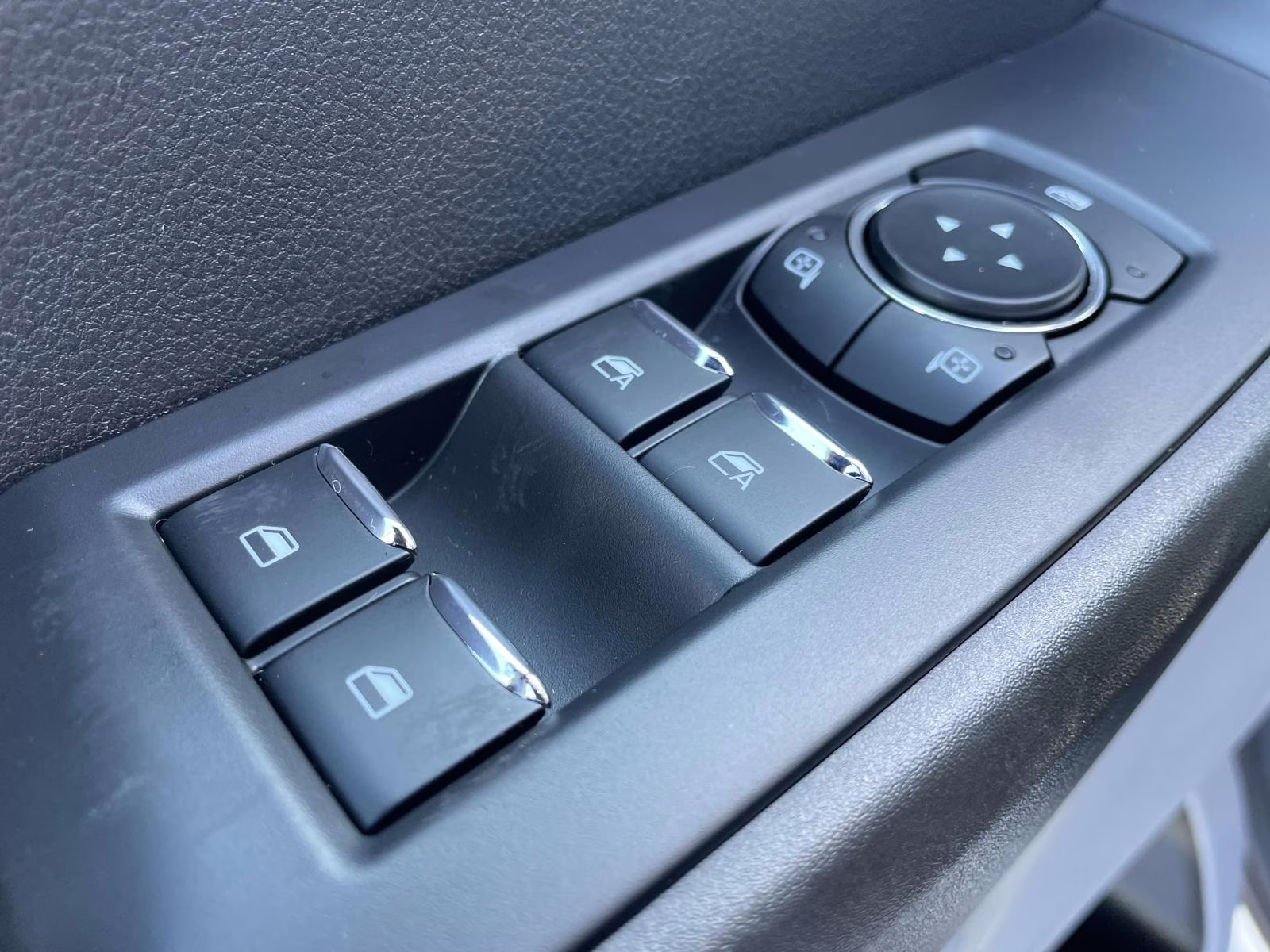 2026 Oxford White Ford Super Duty F-450 DRW XL 4X4 Chassis