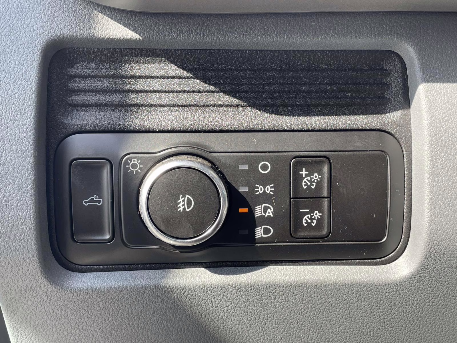 2026 Oxford White Ford Super Duty F-550 DRW XL 4X4 Chassis