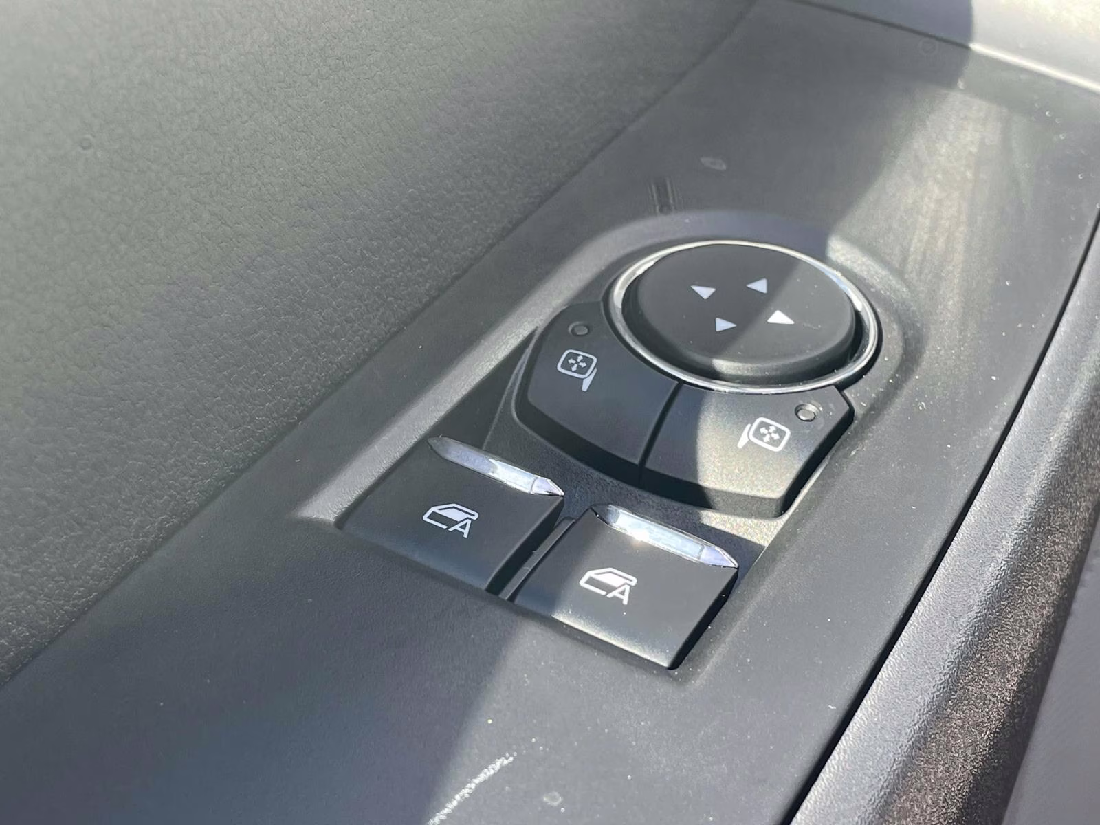 2026 Oxford White Ford Super Duty F-550 DRW XL 4X4 Chassis