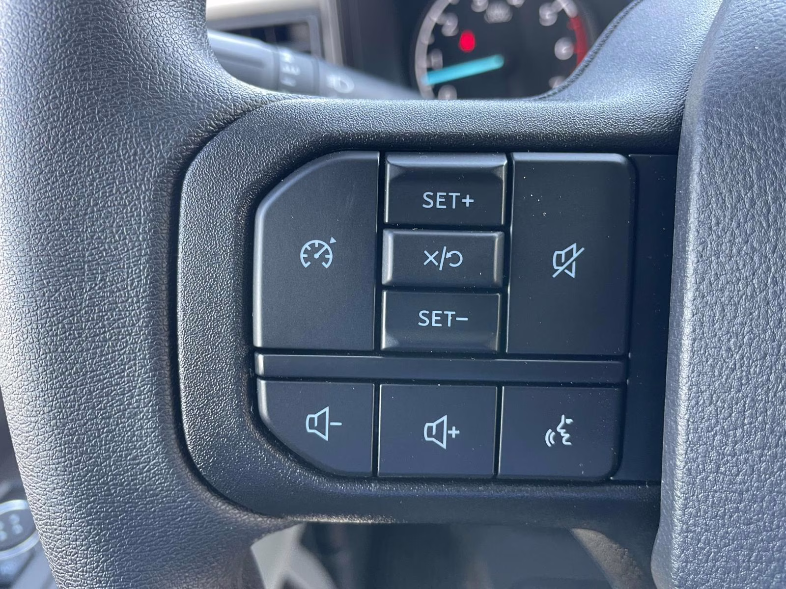 2026 Oxford White Ford Super Duty F-250 SRW XL 4X4 Truck