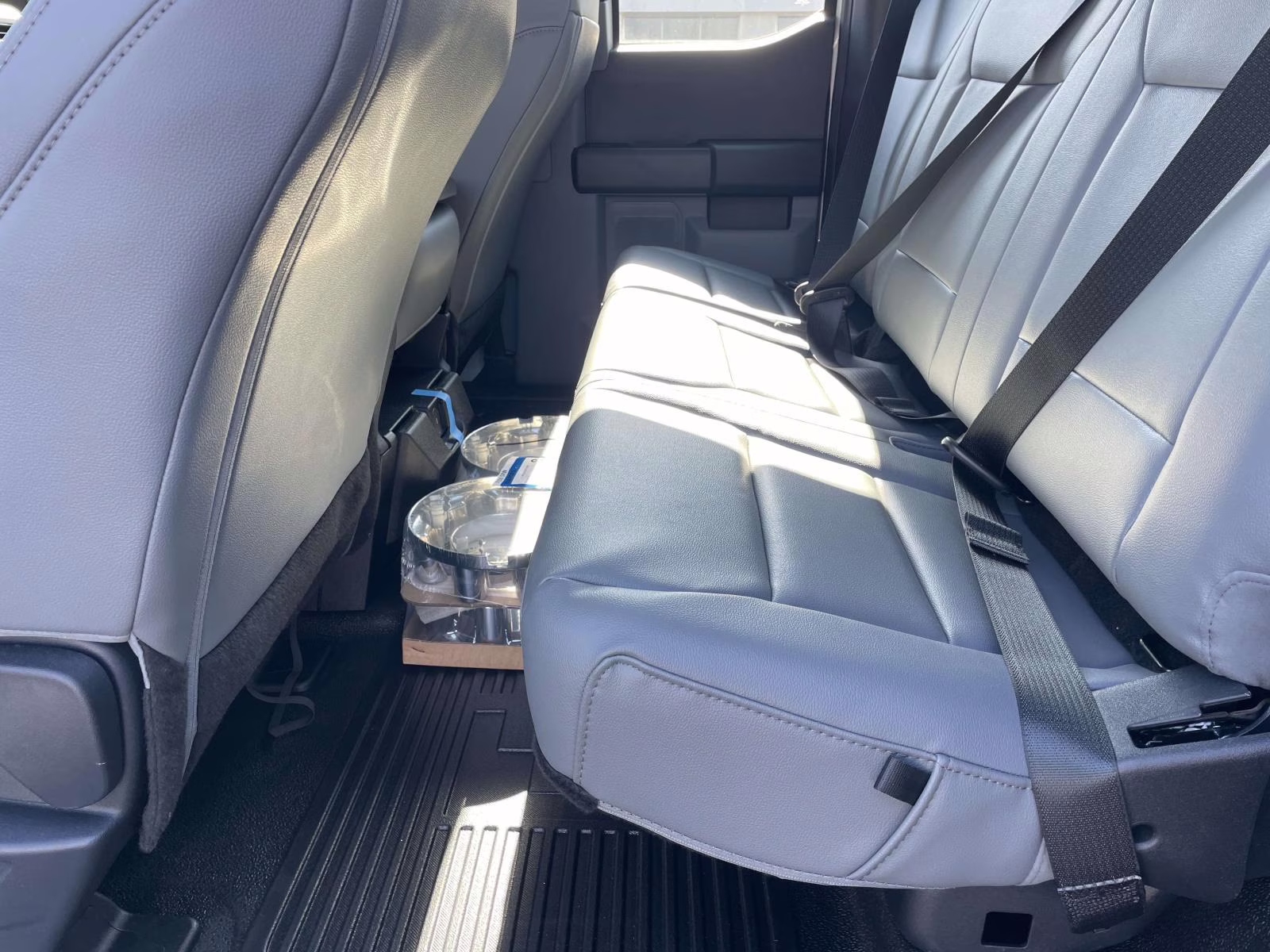 2026 Oxford White Ford Super Duty F-250 SRW XL 4X4 Truck