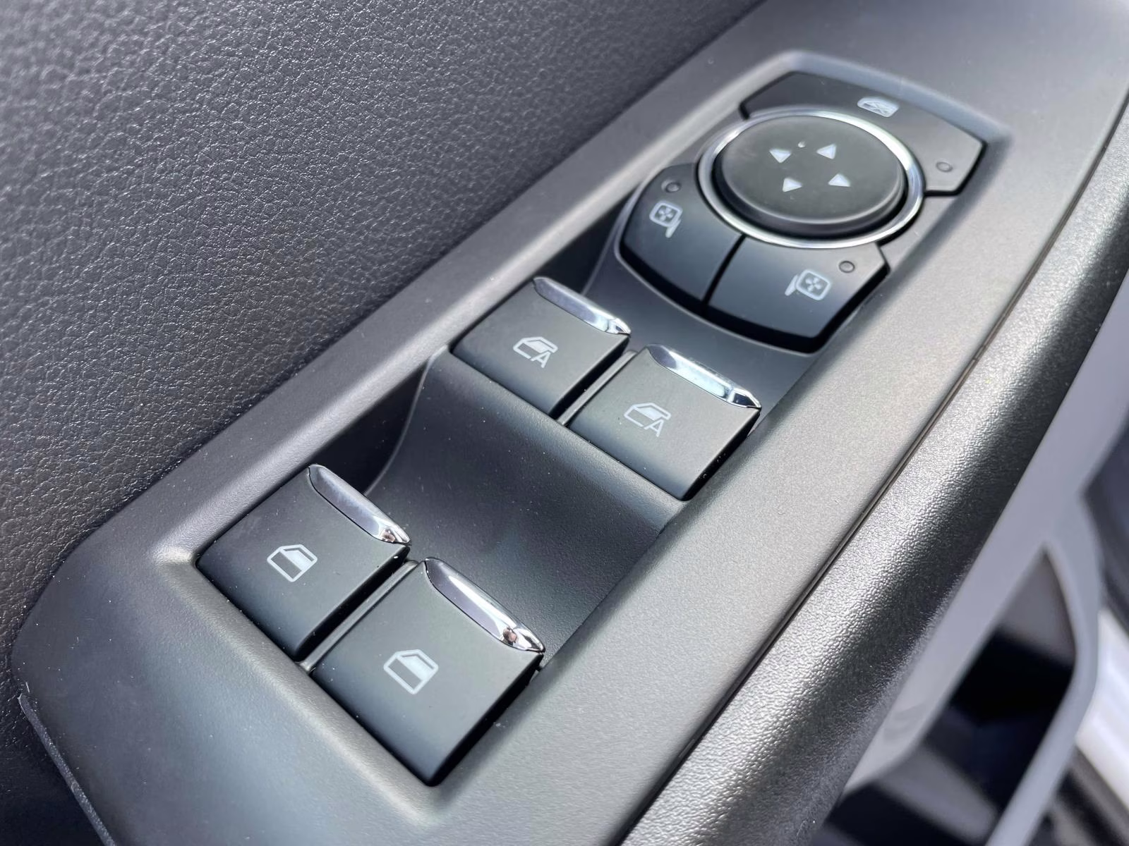 2026 Oxford White Ford Super Duty F-350 SRW XL RWD Truck