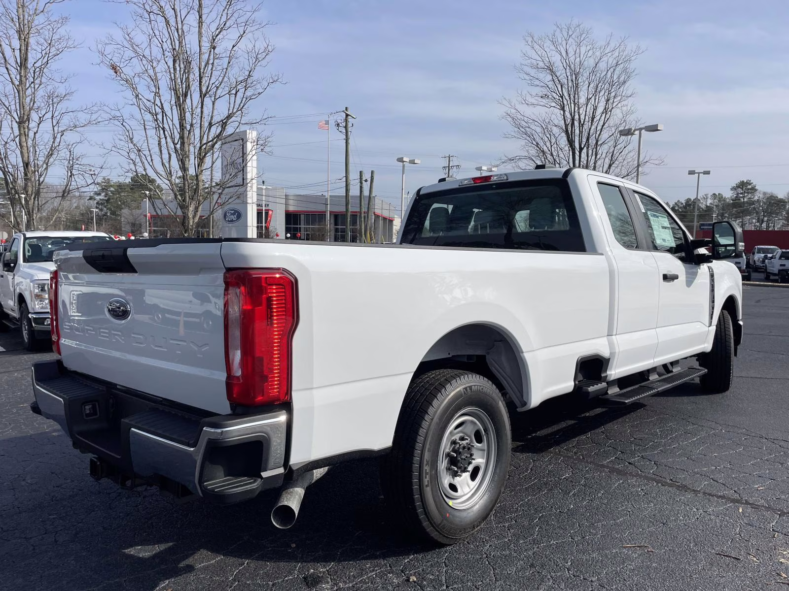 2026 Oxford White Ford Super Duty F-350 SRW XL RWD Truck