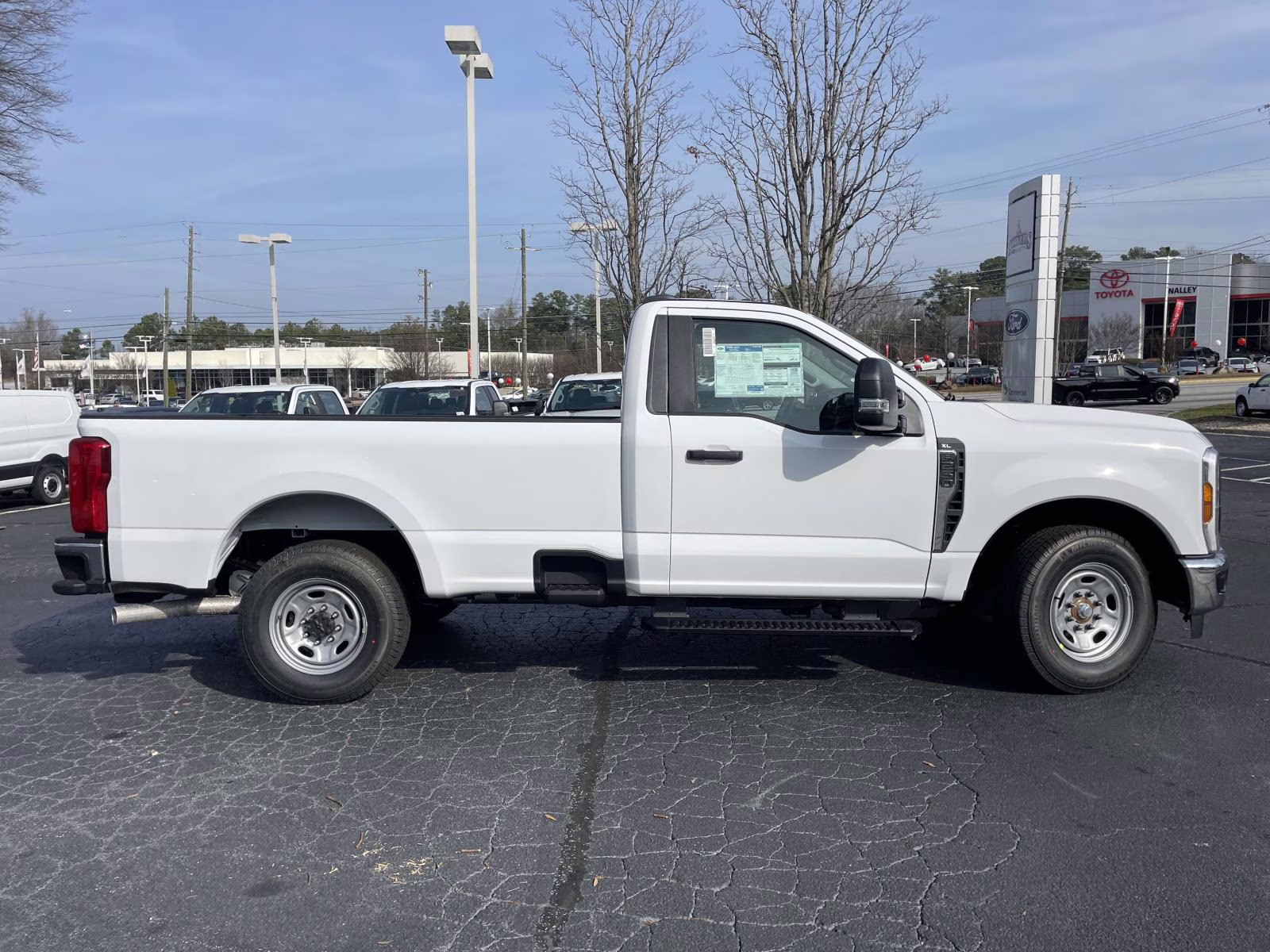 2026 Oxford White Ford Super Duty F-250 SRW XL RWD Truck