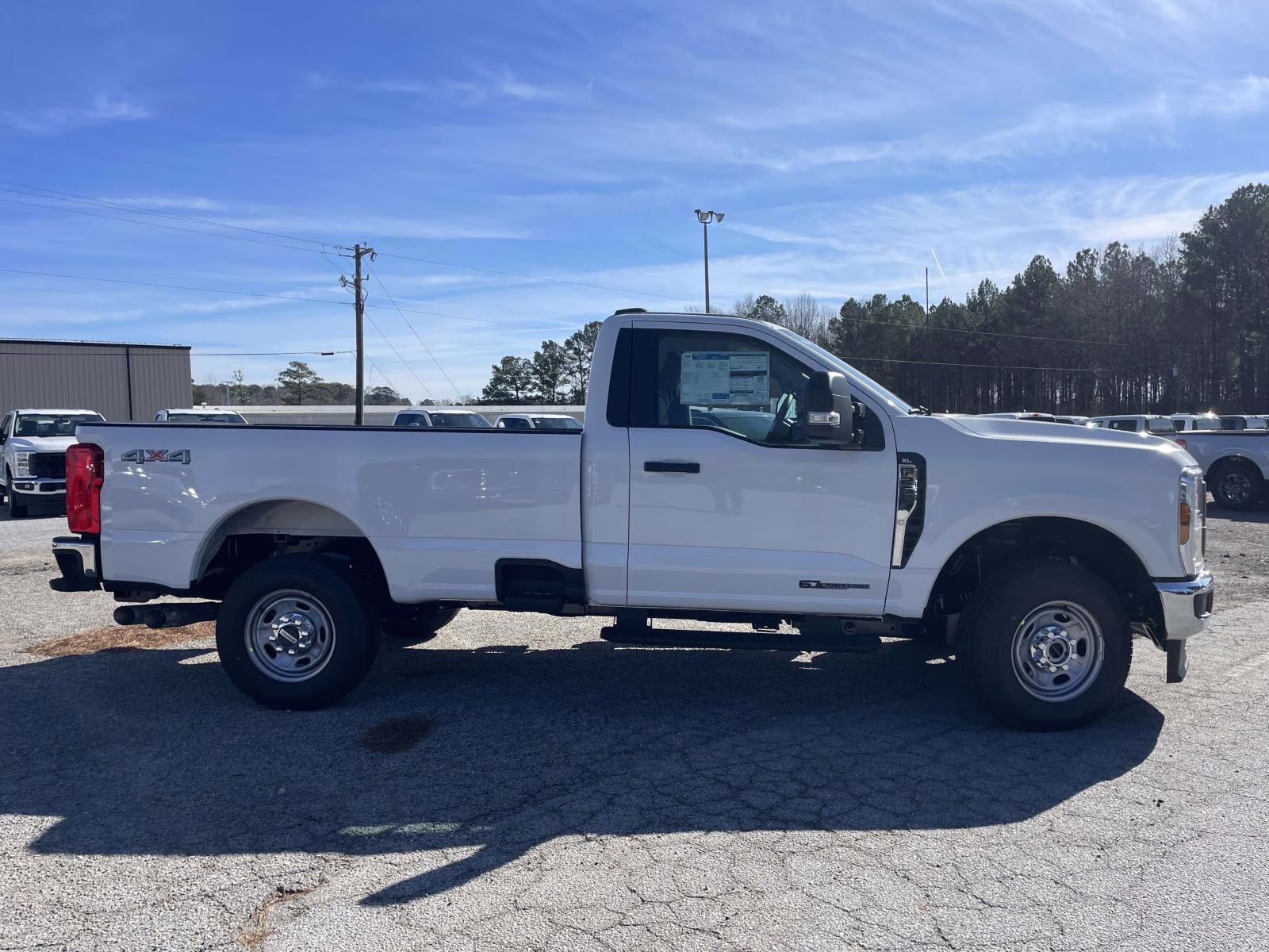 2026 Oxford White Ford Super Duty F-250 SRW XL 4X4 Truck